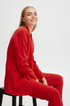 B.young Jackenblazer In Rot -Bekleidungsförderung Laden b young jackenblazer in rot 4