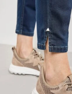 Gerry Weber 5-pocket Cropped Dark Blue Denim -Bekleidungsförderung Laden gerry weber 5 pocket cropped dark blue denim 3