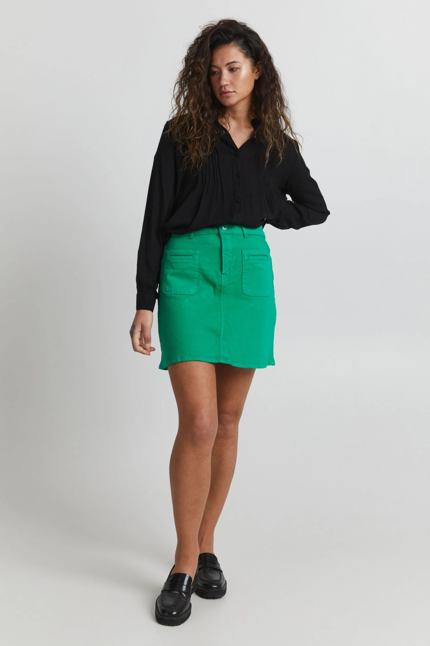 ICHI Jeansrock In Grün 4 ICHI Jeansrock In Grün – Bild 2