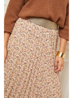 Rock In Beige 10 Rock In Beige -Bekleidungsförderung Laden larmoire de suzette rock in beige 3