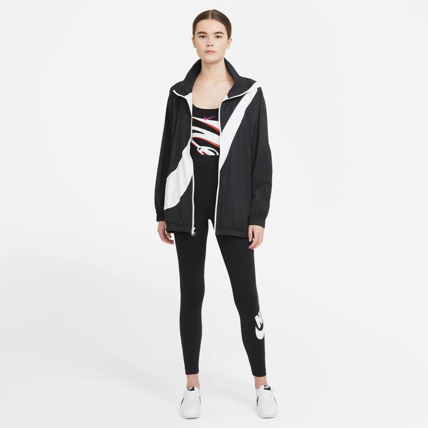 Nike Sportswear Leggings NSW Essential In Black-white 9 Nike Sportswear Leggings NSW Essential In Black-white – Bild 7