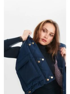 Weste "Nuedona" In Dunkelblau 16 Weste "Nuedona" In Dunkelblau -Bekleidungsförderung Laden numph weste nuedona in dunkelblau 5