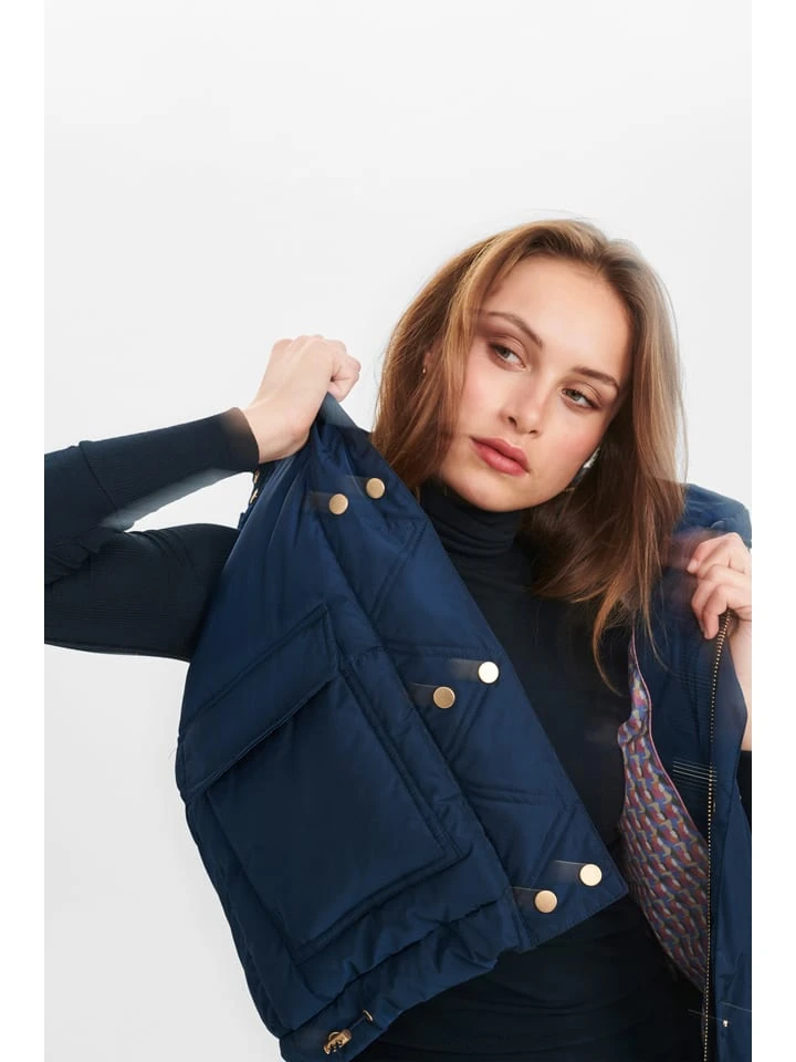 Weste "Nuedona" In Dunkelblau 8 Weste "Nuedona" In Dunkelblau – Bild 6