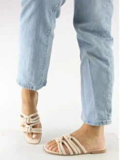 Pantoletten In Beige