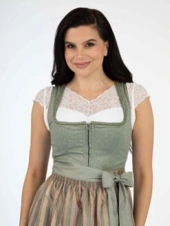 Dirndl In Grün -Bekleidungsförderung Laden turi landhaus dirndl in grun 2