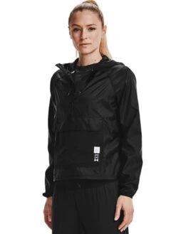 Under Armour Funktionsjacke In Schwarz -Bekleidungsförderung Laden under armour funktionsjacke in schwarz 2